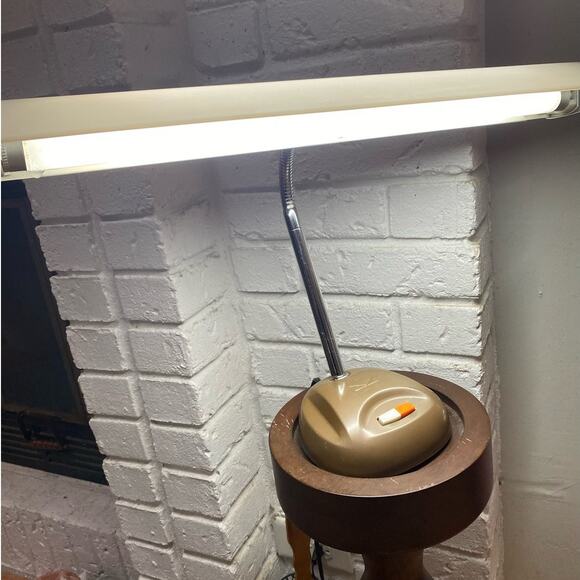 Vintage Japan‎ Gooseneck Fluorescent Desk Lamp MCM Industrial - Picture 3 of 8